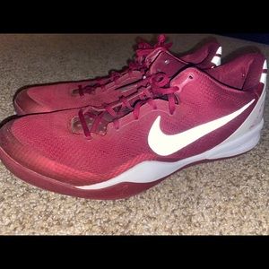 Nike Kobe 8s Maroon Size 13